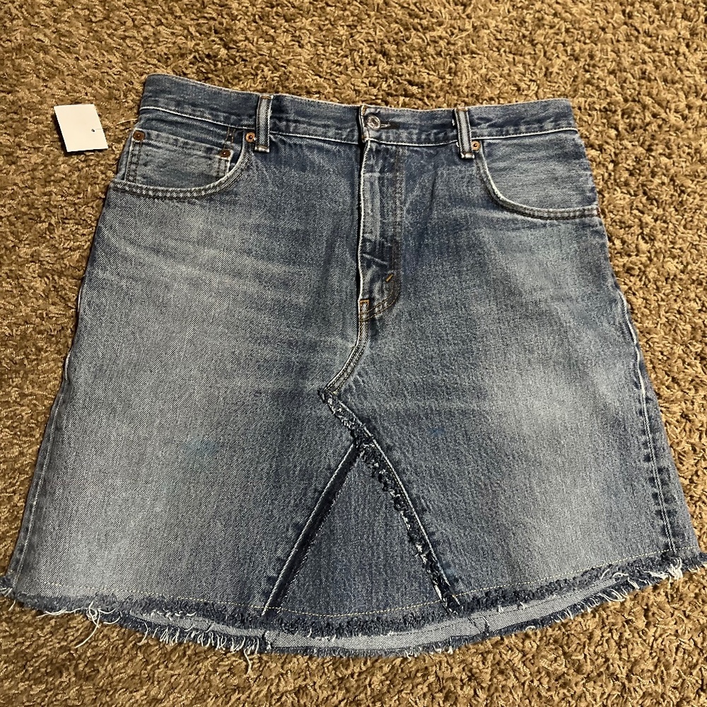 Vintage Levi’s Skirt Women’s Size 8